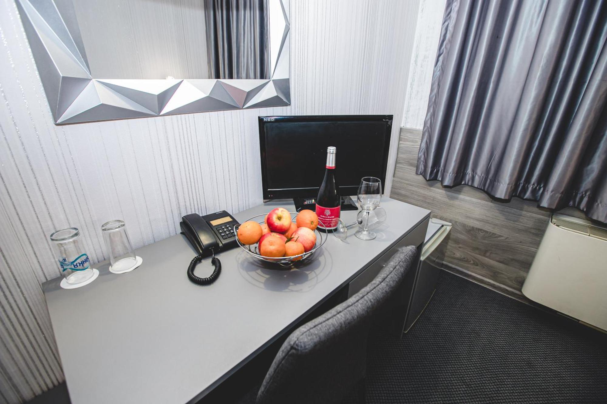 Rodopi Hotel Haskovo Eksteriør bilde