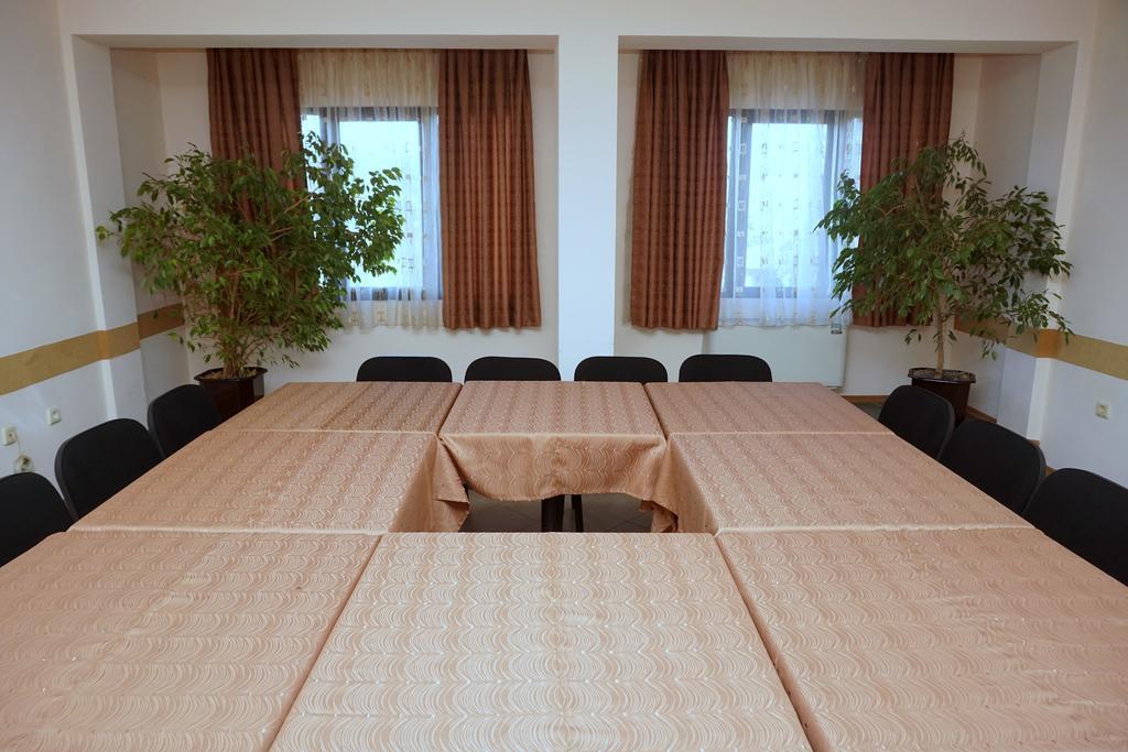 Rodopi Hotel Haskovo Eksteriør bilde