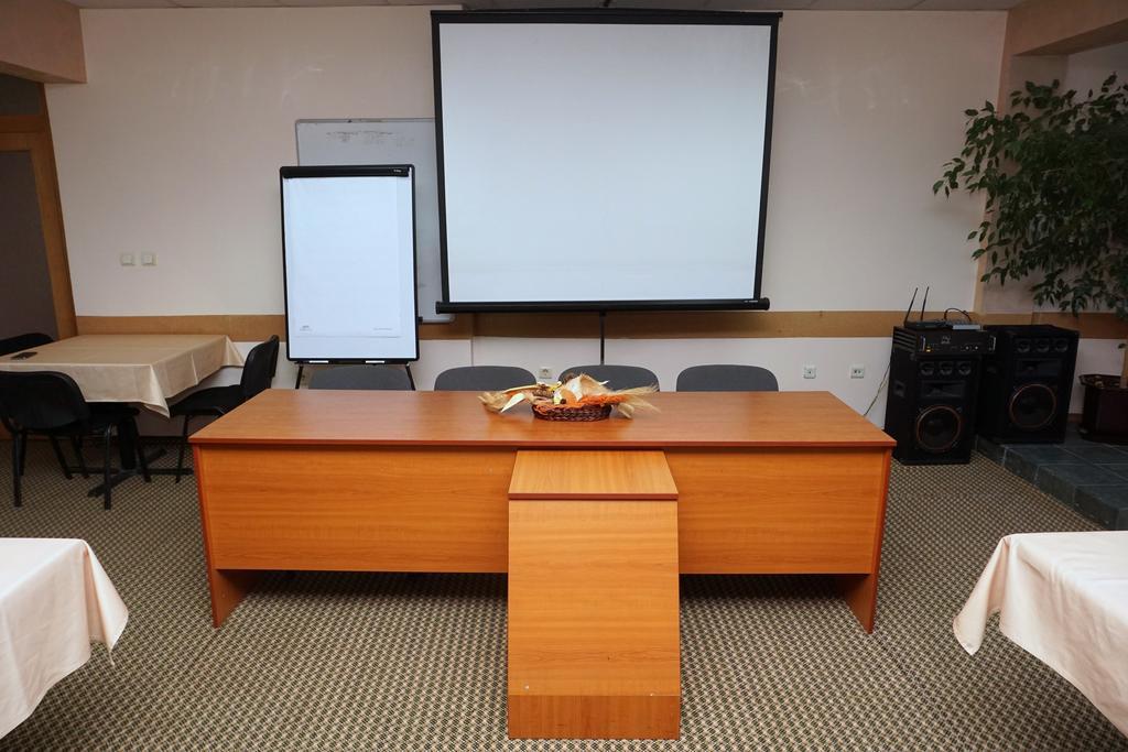 Rodopi Hotel Haskovo Eksteriør bilde