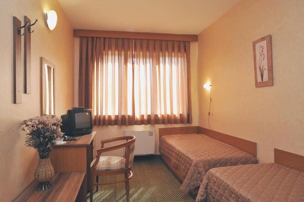 Rodopi Hotel Haskovo Eksteriør bilde