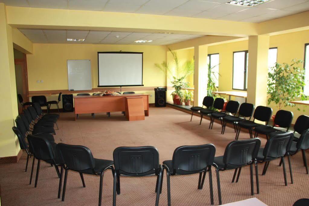 Rodopi Hotel Haskovo Eksteriør bilde
