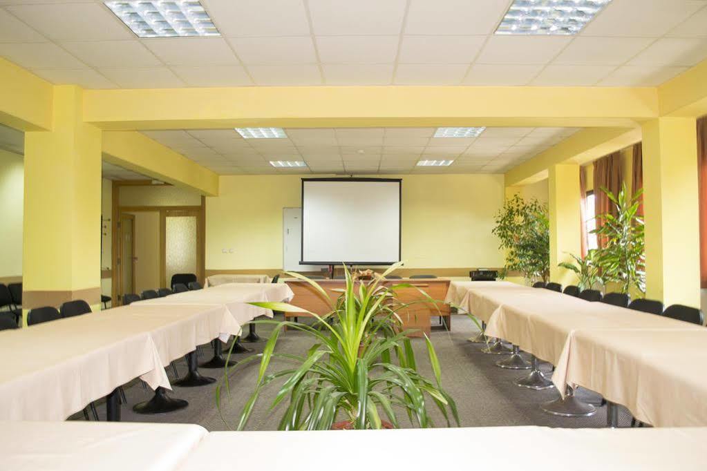 Rodopi Hotel Haskovo Eksteriør bilde